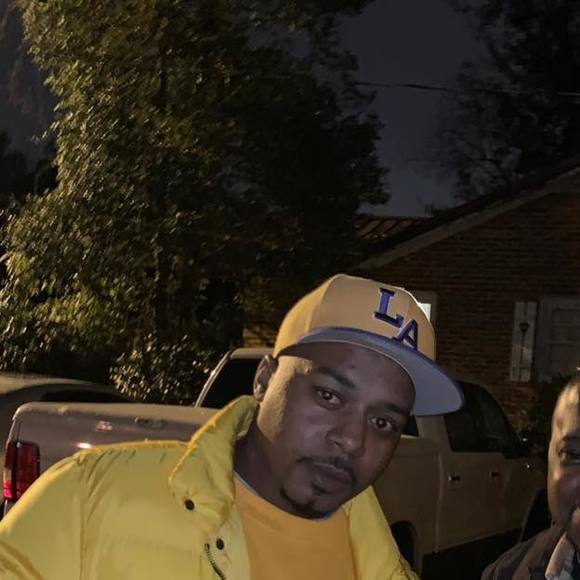 Meet your Posher, Josh - Picture 1 of 1